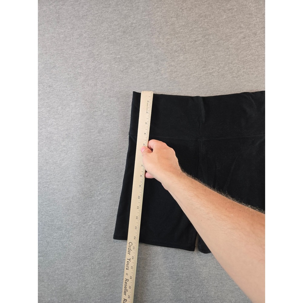 Vuori Elevation Shorts Womens Medium Black High Rise 5" Inseam VW371 Performance - Picture 9 of 11